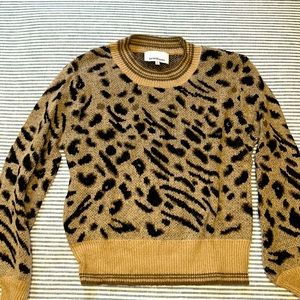 HEARTLOOM WOMENS SIZE SMALL CHEETAH SWEATER
